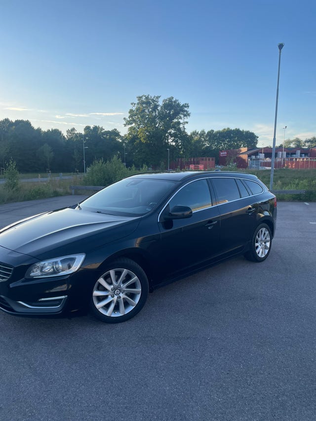 Volvo V60 2014 – bild 2