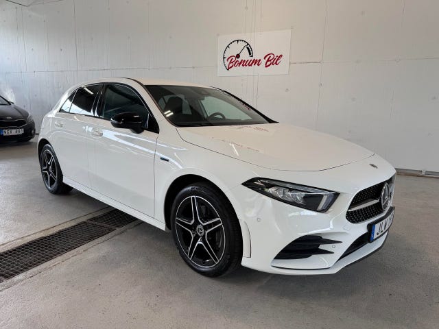 Mercedes-Benz A250 e 2021
