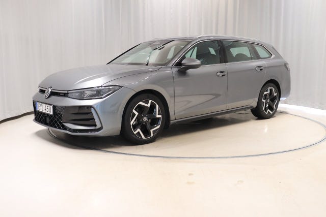 Volkswagen Passat 2025