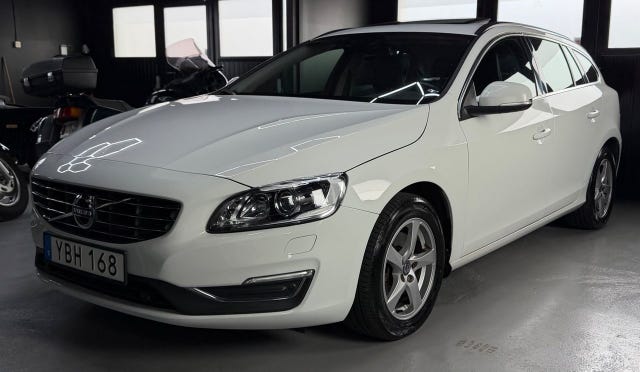 Volvo V60 2016