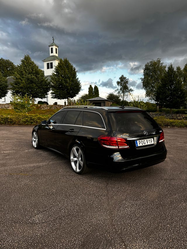 Mercedes-Benz E220 2014 – bild 4