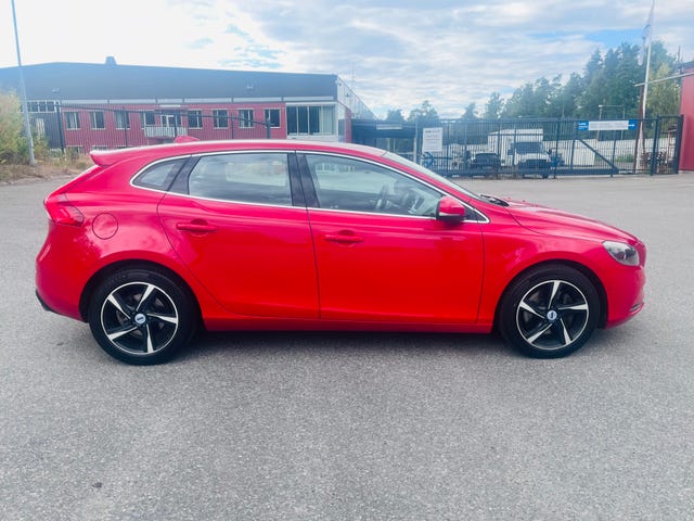 Volvo V40 2016
