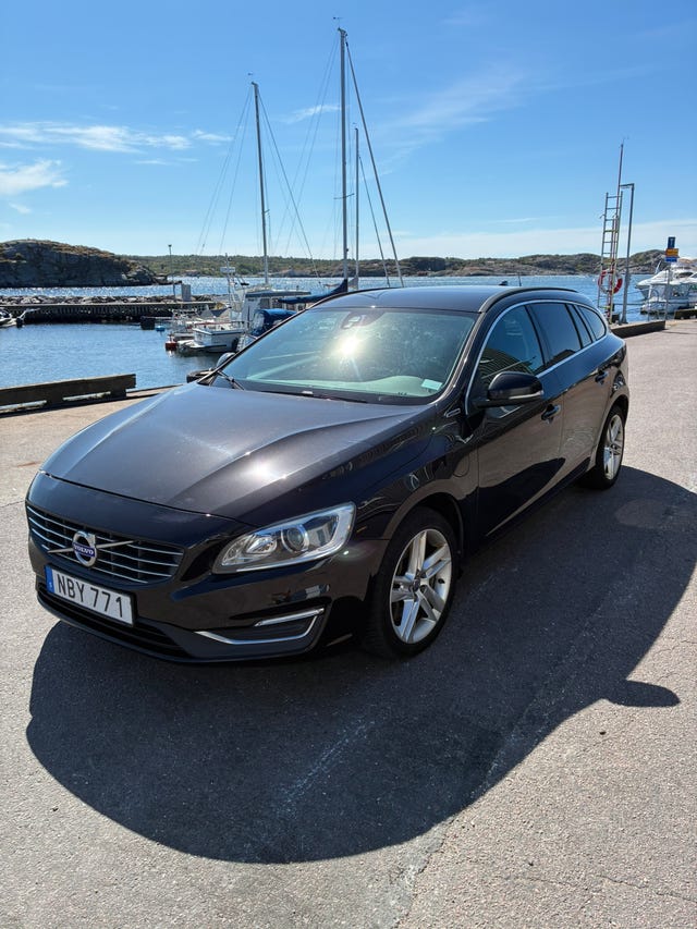 Volvo V60 2016