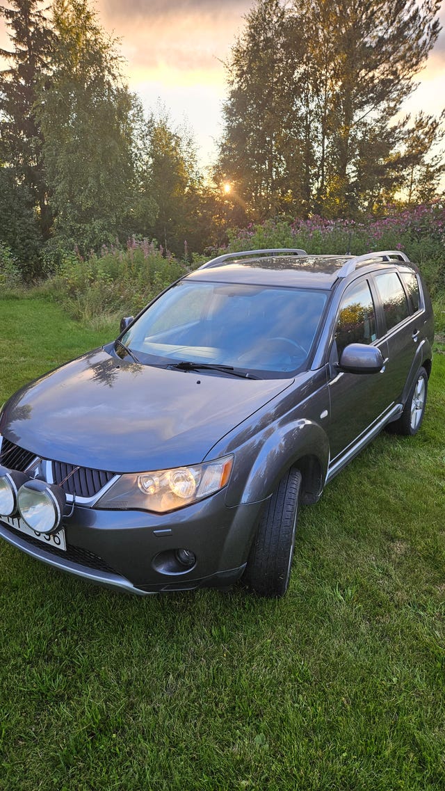 Mitsubishi Outlander 2007