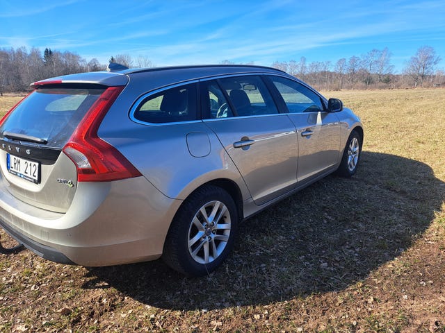 Volvo V60 2011