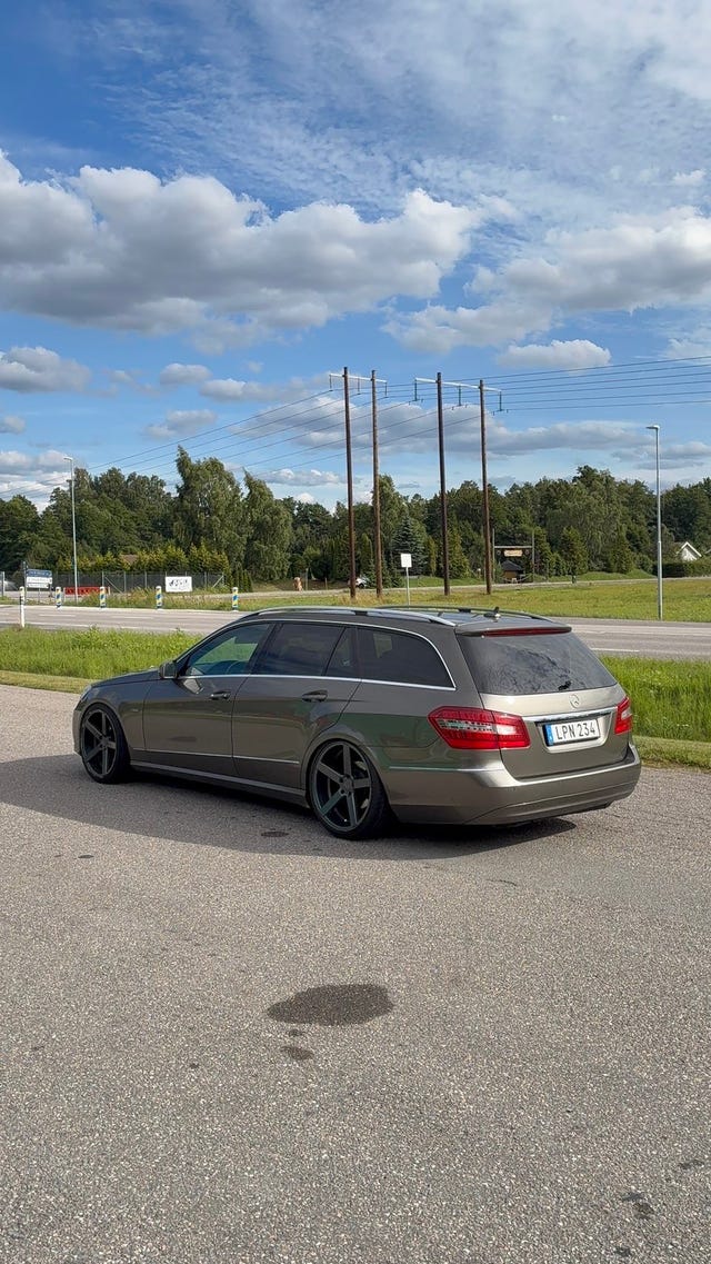 Mercedes-Benz E250 2011