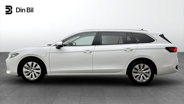 Volkswagen Passat 2025 – bild 2