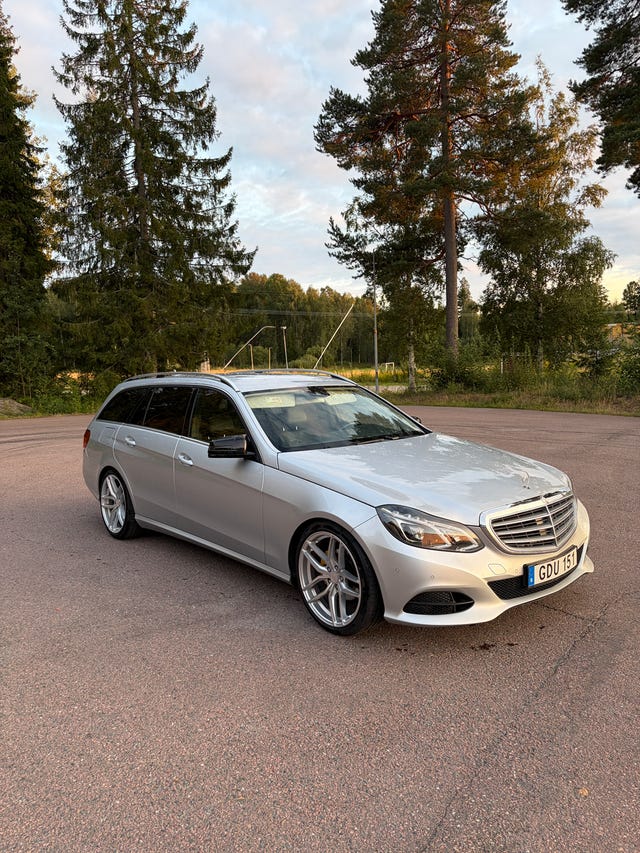 Mercedes-Benz E220 2014