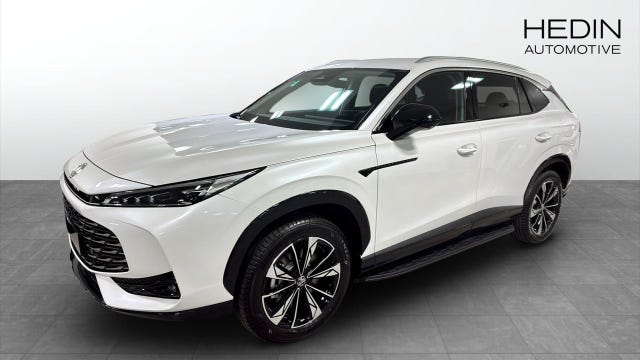 MG HS 2025