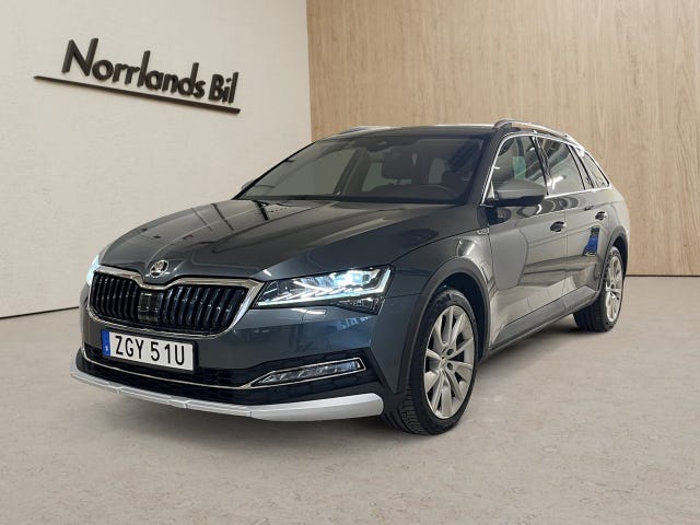 Skoda Superb Scout 2020