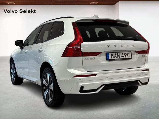 Volvo XC60 2025 – bild 2