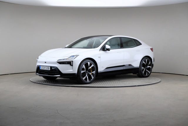 Polestar 4 2025