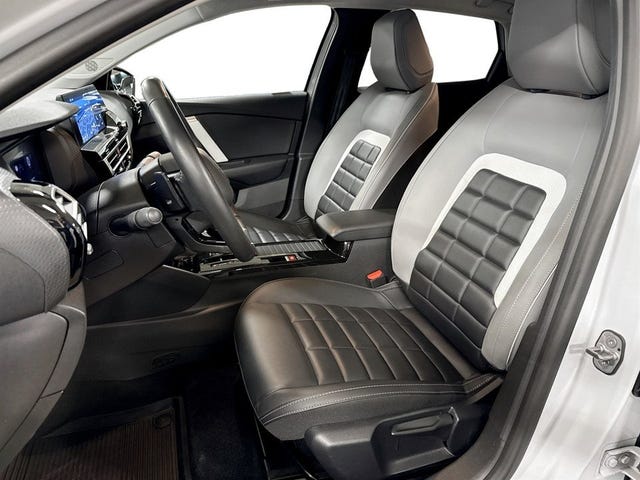 Citroen C4 2025 – bild 4
