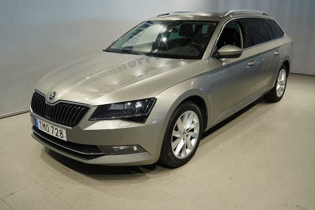 Skoda Superb 2019