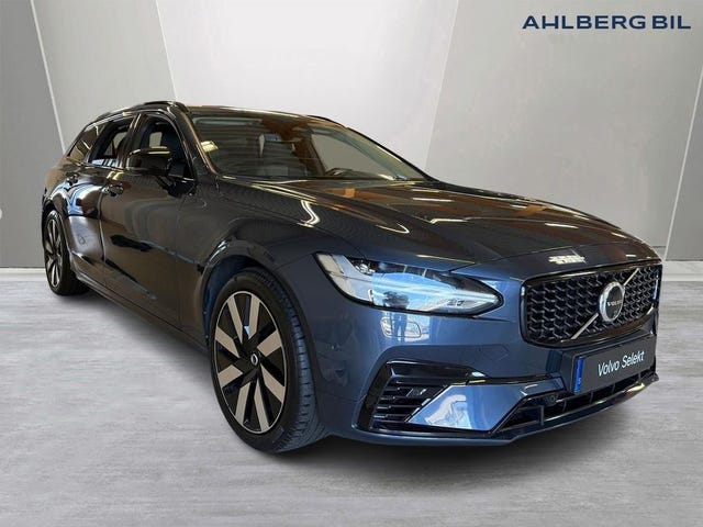 Volvo V90 2024