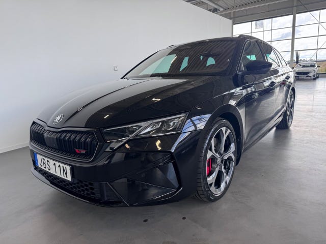 Skoda Octavia RS 2026