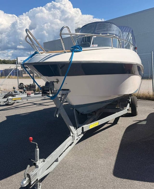 Askeladden 645 Spider + Mercrusier 4.3 MPI 2002