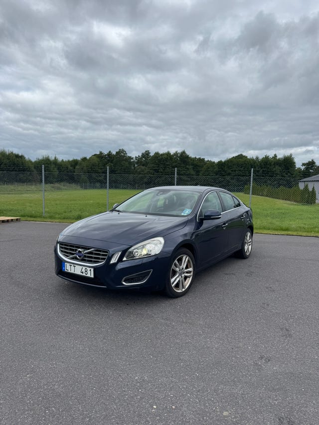 Volvo S60 2011