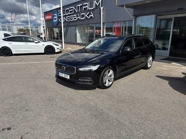 Volvo V90 2022