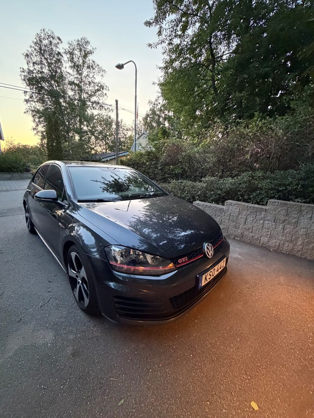 Volkswagen Golf VII 2015