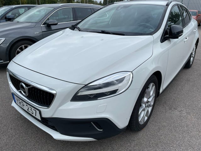 Volvo V40 Cross Country 2018