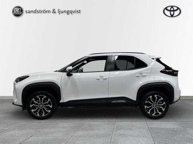 Toyota Yaris Cross 2025 – bild 3