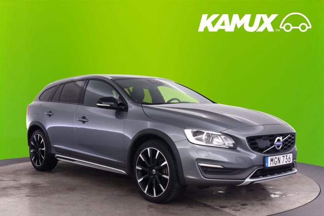 Volvo V60 Cross Country 2016