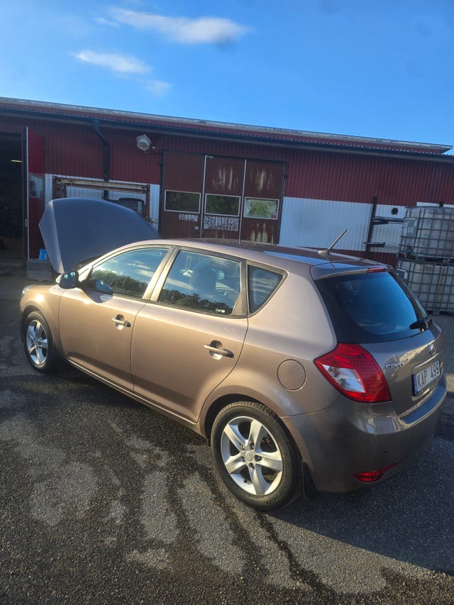 Kia Ceed 2010