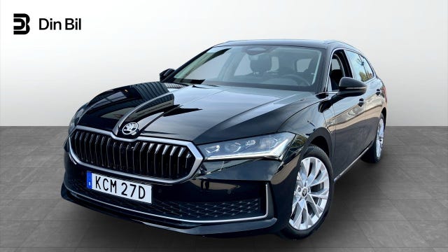 Skoda Superb 2025