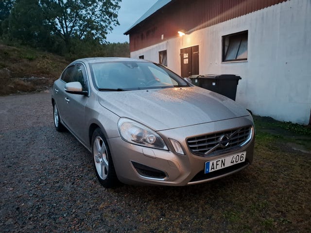 Volvo S60 2011
