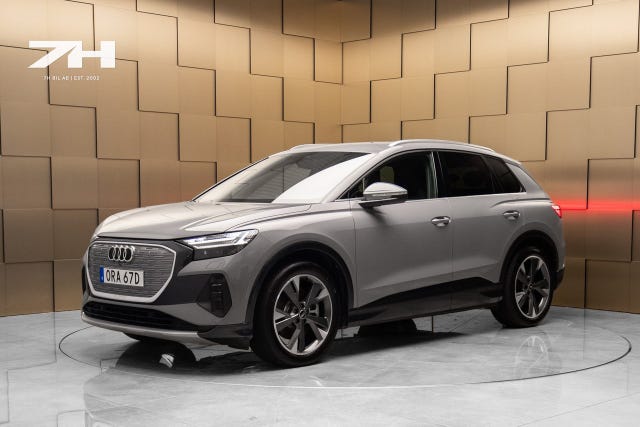 Audi Q4 e-tron 2024