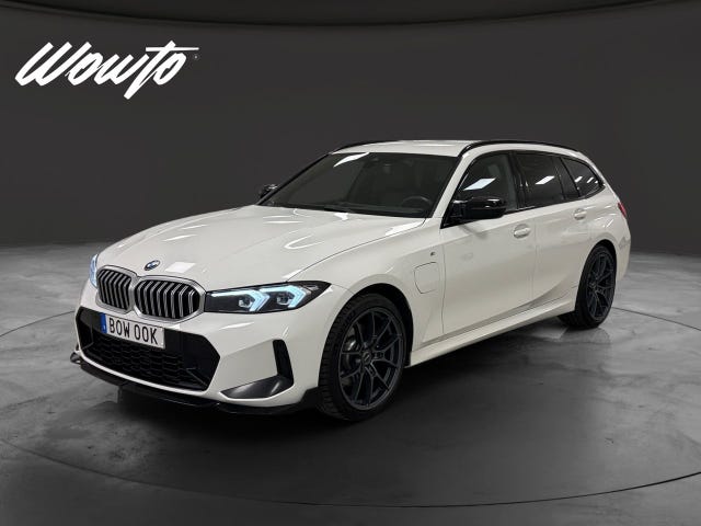 BMW 330e 2023