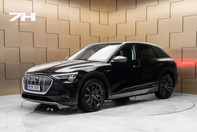 Audi e-tron 2022