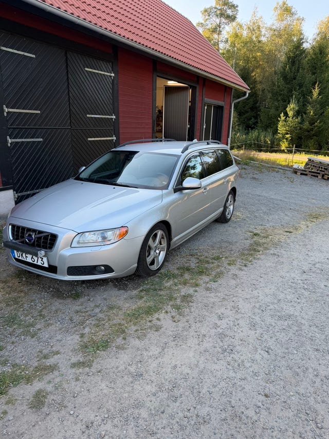 Volvo V70 2012