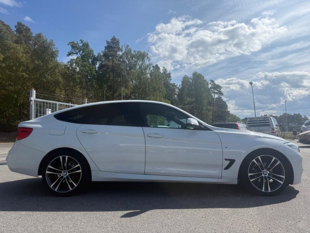 BMW 320d 2015 – bild 3