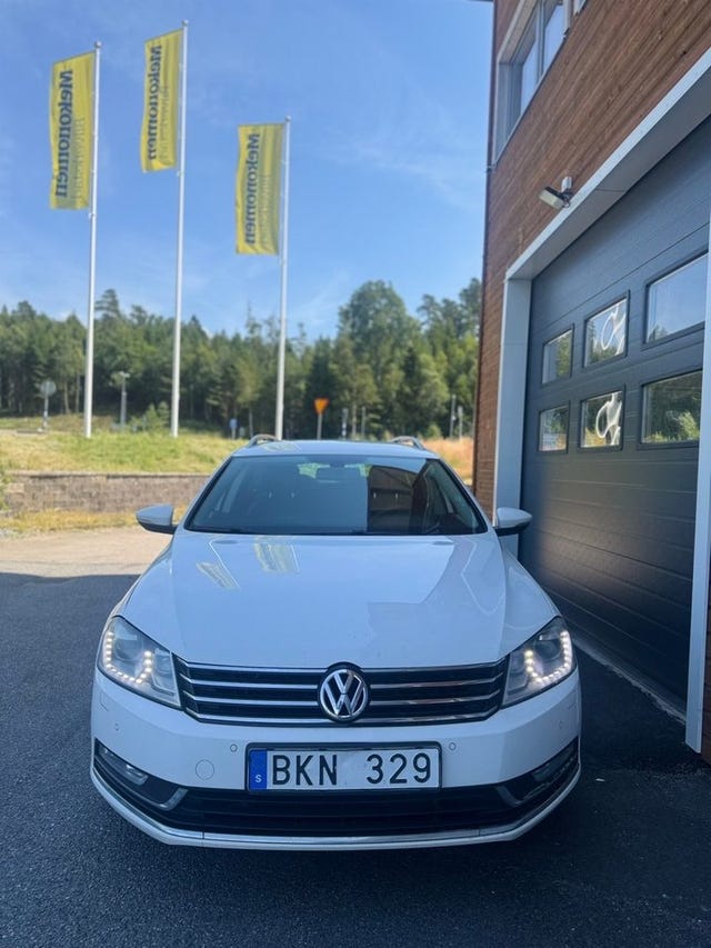Volkswagen Passat 2012 – bild 3
