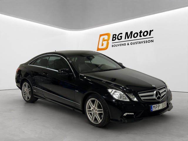 Mercedes-Benz E200 2011