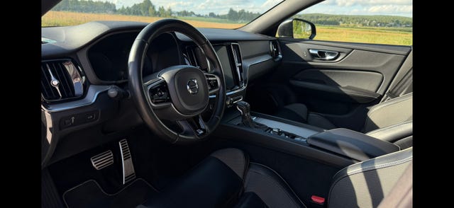 Volvo V60 2019 – bild 3