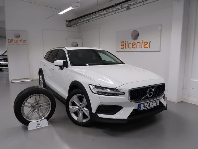 Volvo V60 Cross Country 2019