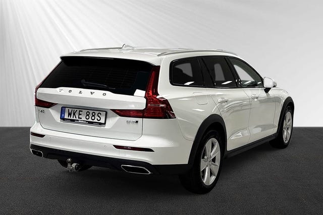 Volvo V60 Cross Country 2020 – bild 3