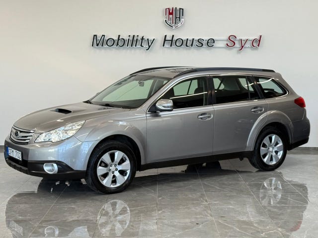 Subaru Outback 2011