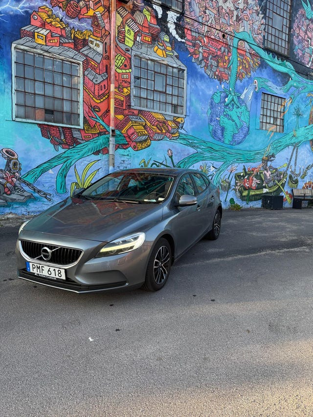 Volvo V40 2017