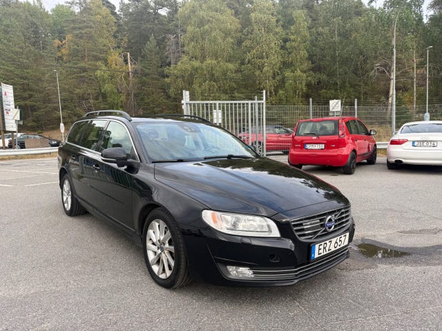 Volvo V70 2015