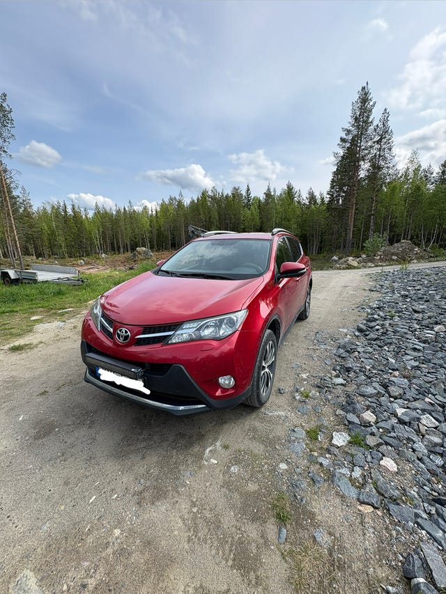 Toyota RAV4 2014