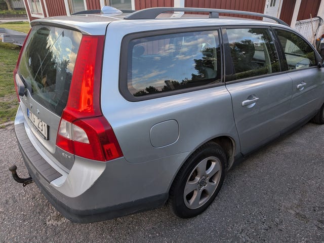 Volvo V70 2010