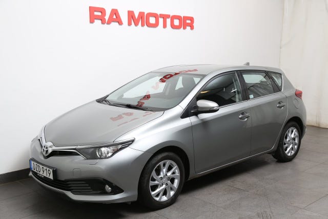 Toyota Auris 2016