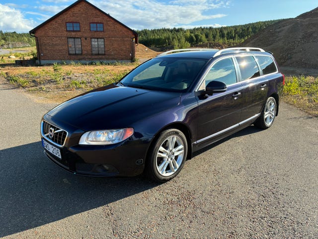Volvo V70 2012