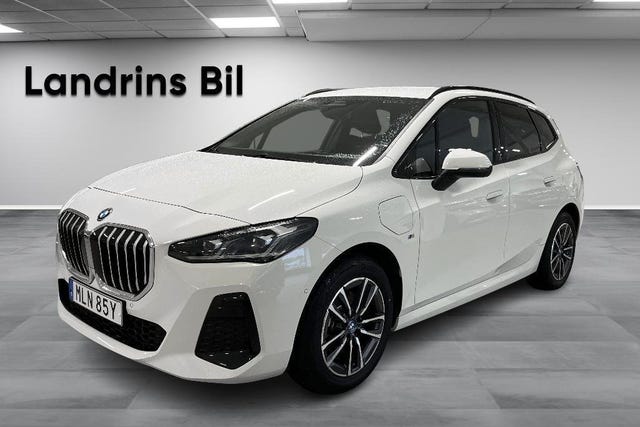 BMW 225e 2025