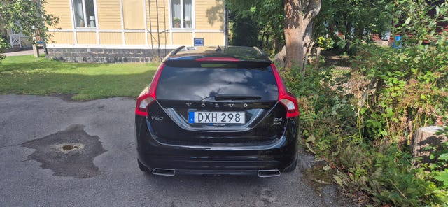 Volvo V60 2015 – bild 2