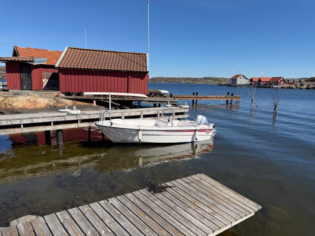 Micore 490 GT med nästan ny Honda BF50